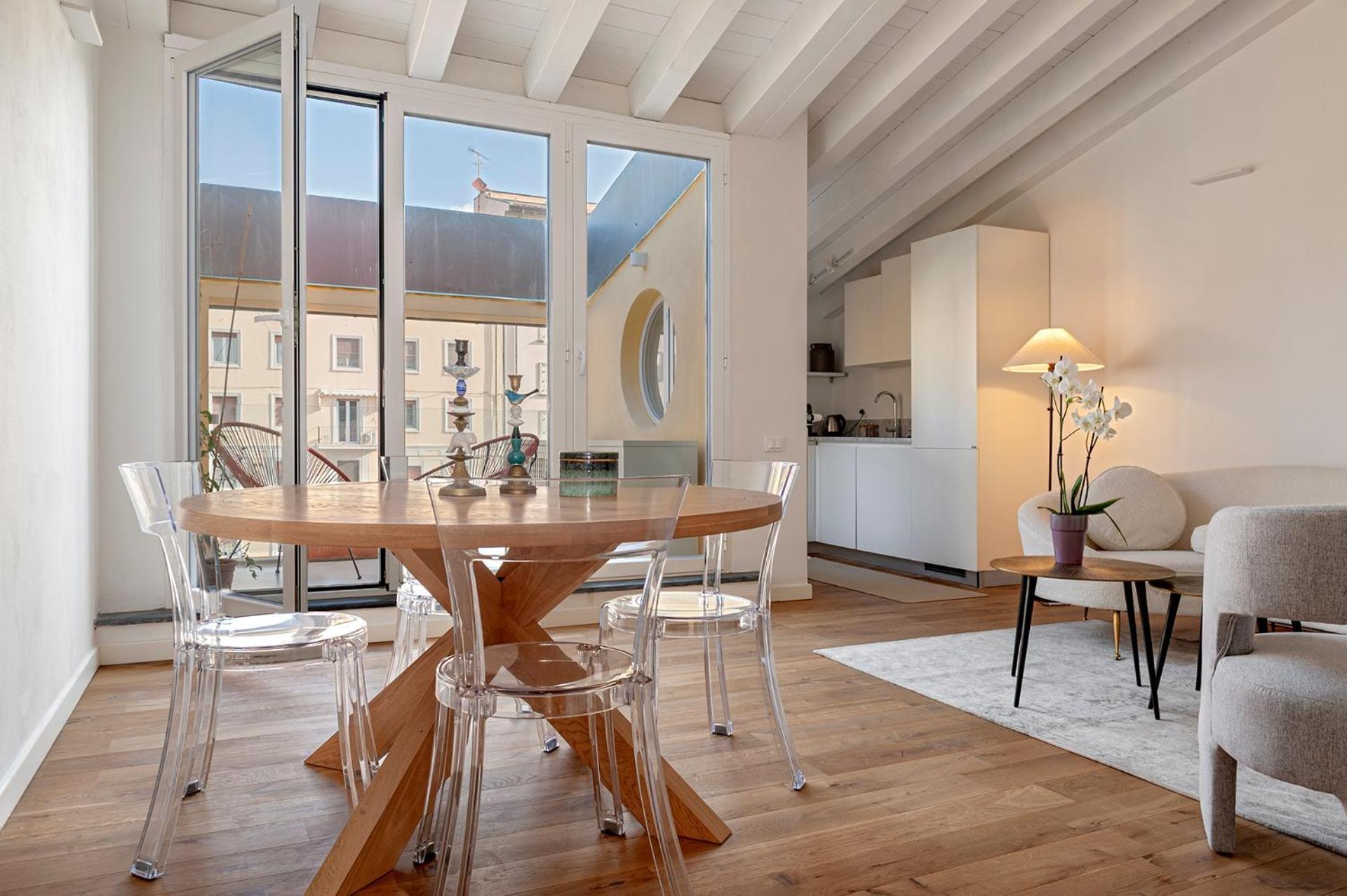 Waterfront Balcony I Grani 5 Resort Grand Suite Livorno Eksteriør billede